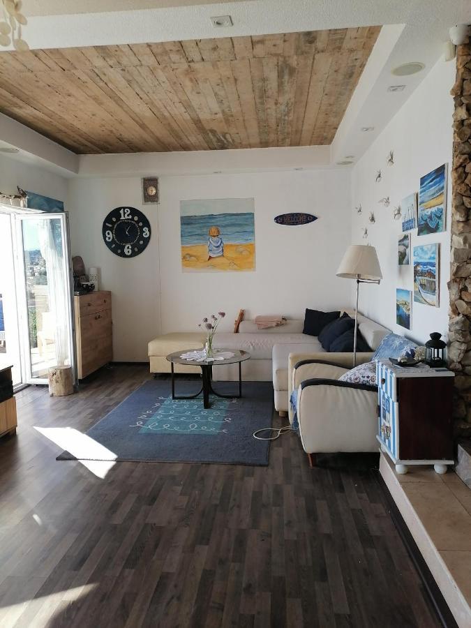Vila Sunnyday House Masline Exteriér fotografie